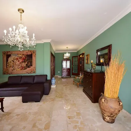 Nyaraló Alina - Con Piscina Privada *